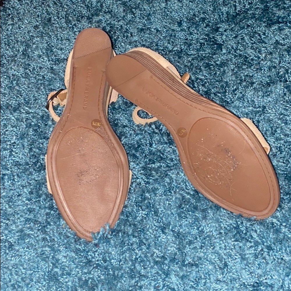 New Lucky Brand Wedge - Picture 4 of 6